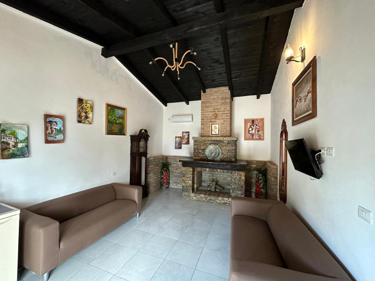 Ara E Vjeter Resort Velipoje Bagian luar foto